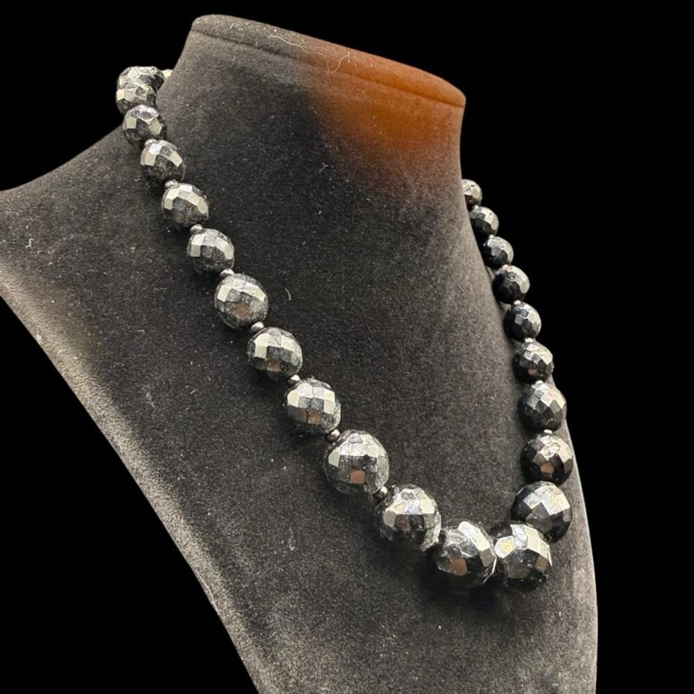Vintage Heavy Chunky Black Faceted Bead Statement Necklace - Picture 3 of 5